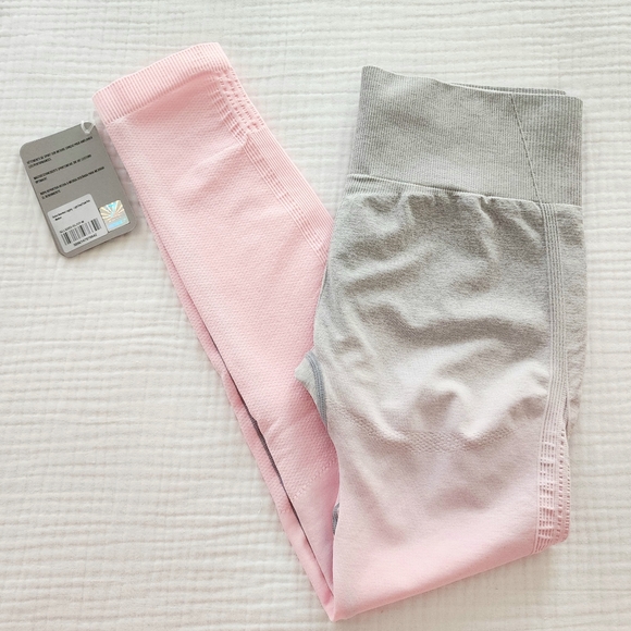 Gymshark Pink and Gray Ombre Leggings NEW LIGHT GREY CHALK PINK - Picture 1 of 9